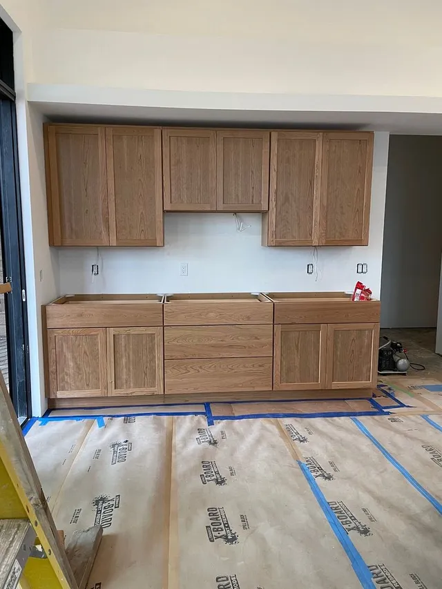 Right Cabinets
